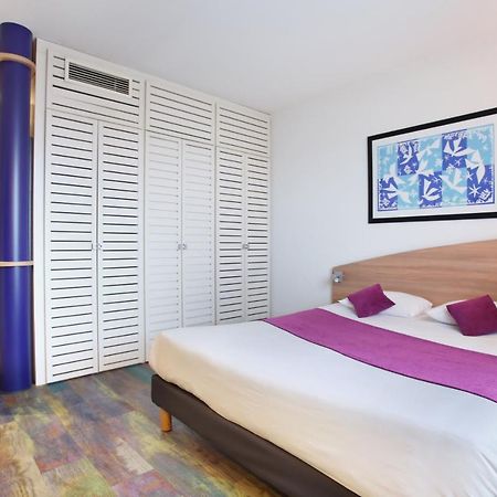 Suite-Home Orleans-Саран Екстериор снимка