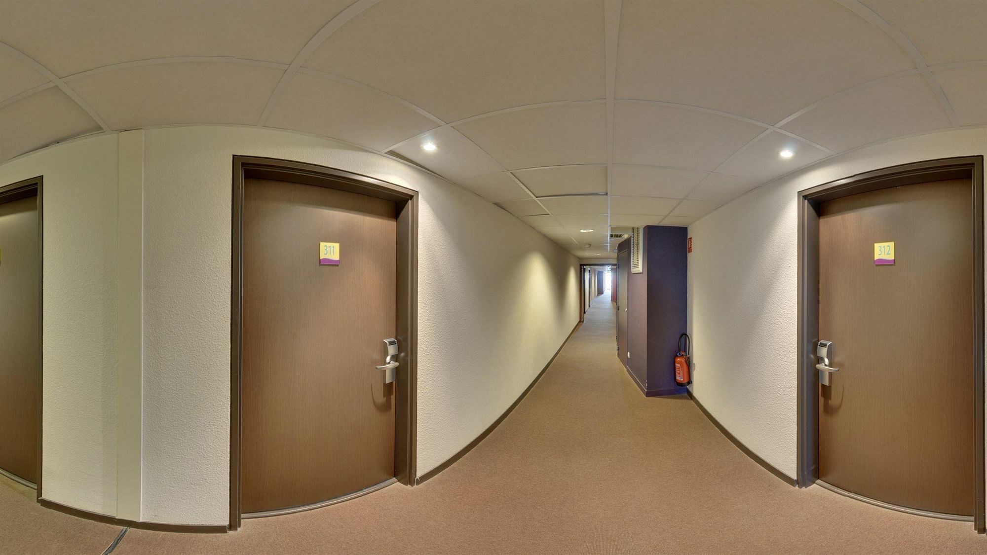 Suite-Home Orleans-Саран Екстериор снимка